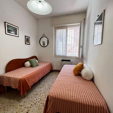 Suite A 2 Passi Dalla Spiaggia - Ospedaletti Exterior foto